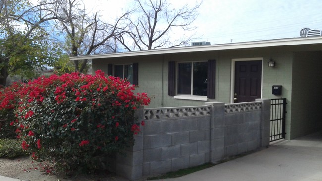 Tempe Duplexes in Tempe, AZ - Building Photo - Building Photo