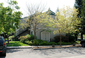 5240-5256 Old Redwood Hwy Apartments