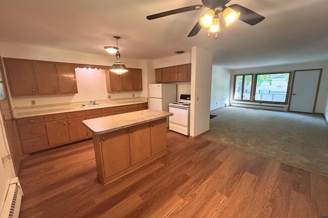 property at 2402 Fremont Ave