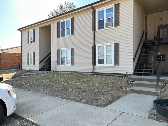 property at 123 W Attica St