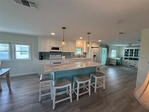 637 Los Altos in North Port, FL - Building Photo - Building Photo