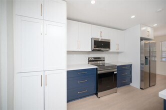 3751 NE 17th Ave in Pompano Beach, FL - Foto de edificio - Building Photo