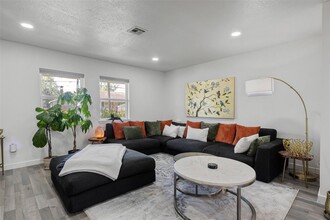 4122 Europa St in Houston, TX - Building Photo - Building Photo