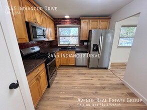 2445 Indiancup Dr in Florissant, MO - Building Photo - Building Photo