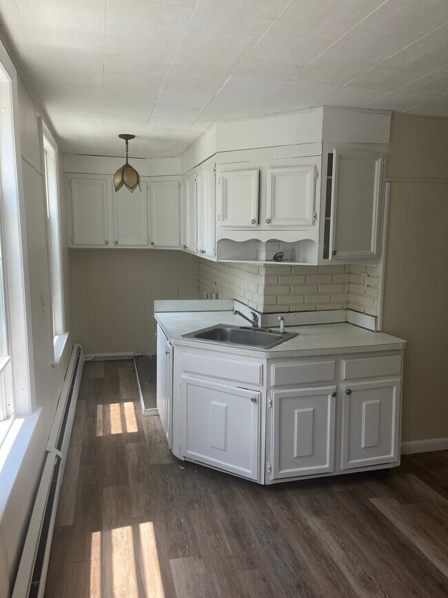 43 Everard St, Unit 2 in Worcester, MA - Building Photo - Building Photo