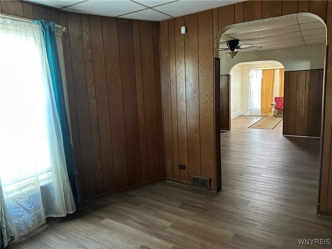 801 West Ave