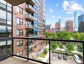 41 W Polk St in Chicago, IL - Foto de edificio - Building Photo