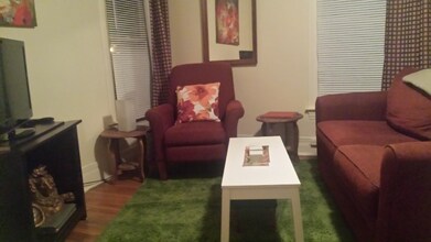 288 E 1st St in Corning, NY - Foto de edificio - Building Photo