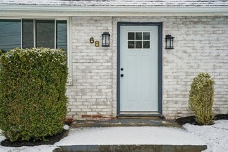 68 Valley Rd in Hillsborough Township, NJ - Building Photo - Building Photo