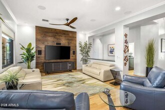 10912 E Butherus Dr in Scottsdale, AZ - Building Photo - Building Photo