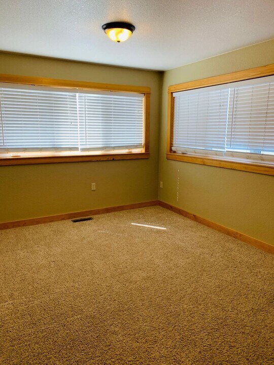 4852 Kendrick Pl in Missoula, MT - Building Photo