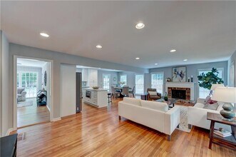 4540 Club Valley Dr NE in Atlanta, GA - Building Photo - Building Photo