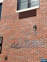 461 Palisade Ave in Fort Lee, NJ - Building Photo