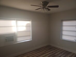 1937 Madison St, Unit 2 in Hollywood, FL - Foto de edificio - Building Photo