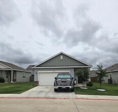 117 Peony Ln. in Jarrell, TX - Building Photo - Building Photo