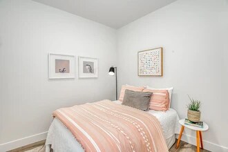 Mt. Tabor Villas in Portland, OR - Building Photo - Building Photo