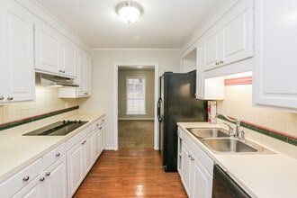 132 Fern Valley Rd in Brandon, MS - Building Photo - Building Photo