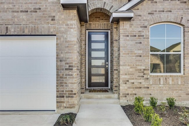 12513 Toucan Trail in Manor, TX - Building Photo - Building Photo