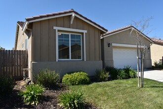 4457 Jennifer Wy in Merced, CA - Building Photo - Building Photo