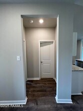 129 Abbeywood Ct in Youngsville, LA - Building Photo - Building Photo