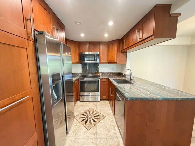 property at 10360 Ridgewater Ln