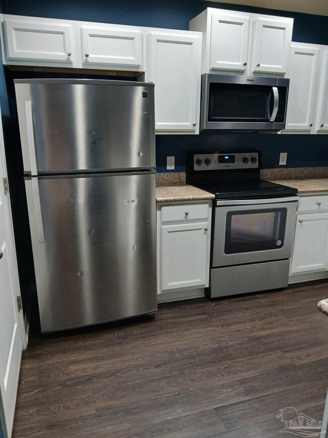 5849 Fairlands Rd in Milton, FL - Building Photo - Building Photo