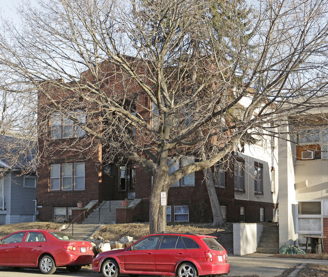 1733 Selby Ave in St. Paul, MN - Building Photo - Building Photo