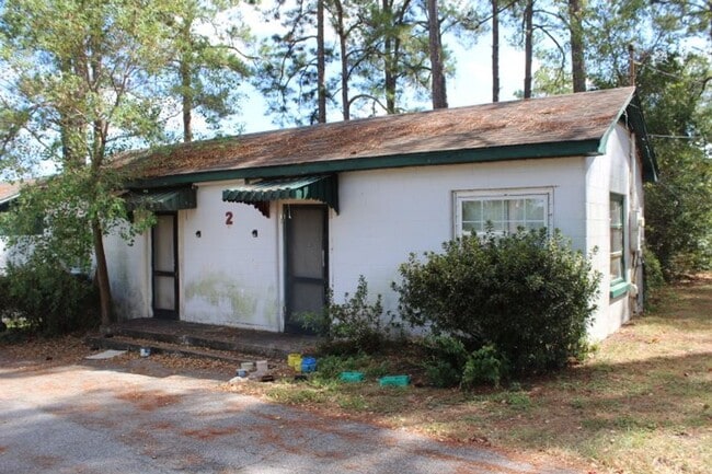 property at 121 Hill Lp