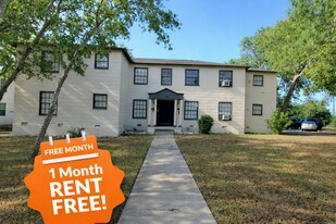 734 Donaldson Ave in San Antonio, TX - Building Photo