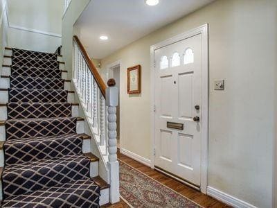 4325 Grassmere Ln
