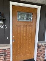 1306 E Sylvan Ave in Appleton, WI - Building Photo