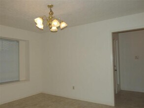 2915 N Blue Meadow Cir in Sugar Land, TX - Building Photo - Building Photo