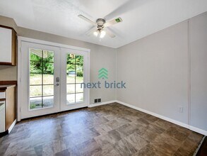 5805 236th St SW in Mountlake Terrace, WA - Building Photo - Building Photo