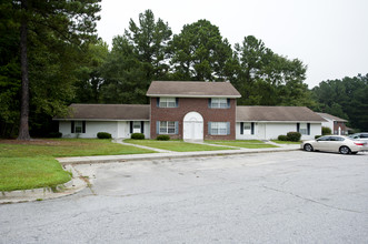 Washington Place Apartments in Thomson, GA - Building Photo - Building Photo