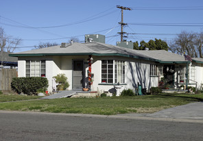 2009-2011 Glendale Ave in Modesto, CA - Building Photo
