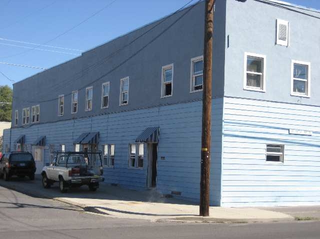 Olympic Apartments in Klamath Falls, OR - Building Photo