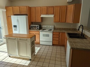 2755 W Riverwalk Cir in Littleton, CO - Building Photo - Building Photo