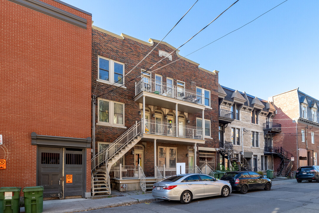 1556-1564 Panet Rue in Montréal, QC - Building Photo