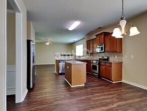 850 Stonehaven Rd SW in Atlanta, GA - Building Photo - Building Photo