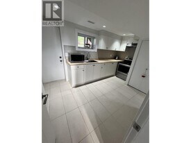 348 Laurentian Crescent in Coquitlam, BC - Building Photo