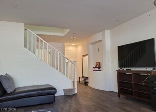 4135 Chamisa Cove St in Las Vegas, NV - Building Photo - Building Photo
