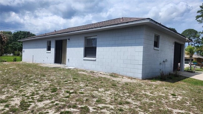 1732 Mitten Terrace in Deltona, FL - Building Photo - Building Photo