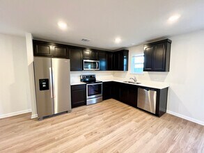 325 Alcatraz Loop in Jarrell, TX - Building Photo - Building Photo