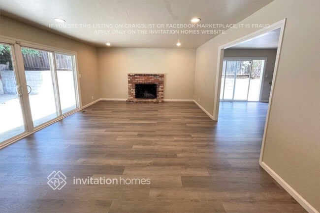 217 Locust Dr in Vallejo, CA - Building Photo - Building Photo