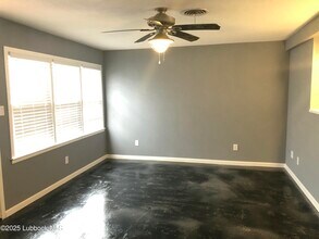 4718 42nd St in Lubbock, TX - Building Photo - Building Photo