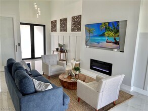 915 SW Embers Terrace in Cape Coral, FL - Building Photo - Building Photo
