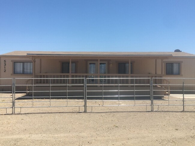 5312 Covina Rd in Fort Mohave, AZ - Building Photo - Building Photo