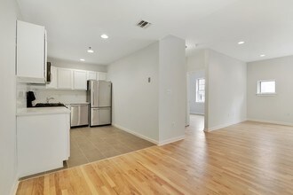 88 Clinton St in Hoboken, NJ - Building Photo - Building Photo
