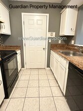 8411 Yates Ave N in Minneapolis, MN - Building Photo - Building Photo