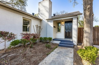 3624 W Biddison St in Fort Worth, TX - Foto de edificio - Building Photo